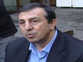 Personele Kürtçe zorunluluğu!