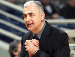 TS'de coach ile yollar ayrıldı