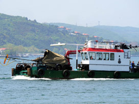 Düşen helikopterin enkazı çıkarıldı