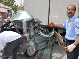 Düğün dönüşü kana bulandı: 3 ölü