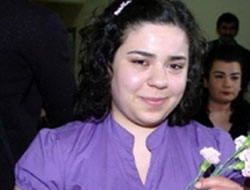 "Annemin kafasına sıkalım"