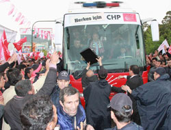 CHP İl Binası önünde arbede