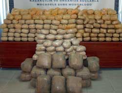 565 kilo esrar ele geçirildi