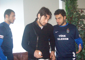 Egemen ve Selçuk'a fesh!