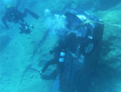 Otomobil denize uçtu: 1 ölü