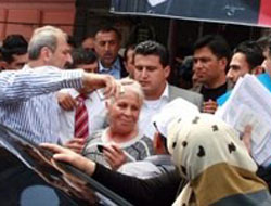 Bakan'dan korumaya: Kovuldun!