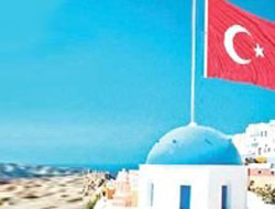 Bayrak Yunanistan'ı kızdırdı