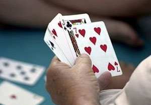 Polise yazık değil mi?