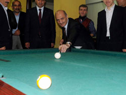 Bayraktar üç bant yaptı!