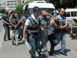 Esrarcı Muhtar yakaladı!