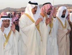 Suudi prens El Suud öldü!