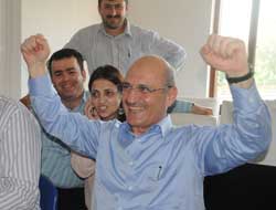 Bayraktar'ın seçim sevinci