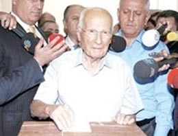 Evren bu kez sandığa gitmedi