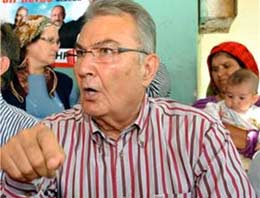 Deniz Baykal'a Antalya'da şok!