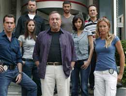 Arka Sokaklar'da sürpriz!