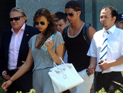 Ronaldo Türkiye'den ayrıldı!