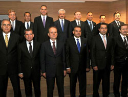 Aydınların listesindekilerin takımı!