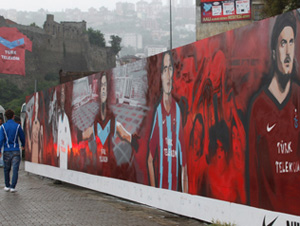 Trabzon'da heryer bordo-mavi