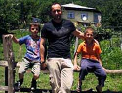 Bu da ilk Lazca roman