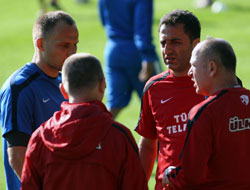 İdmanda Glowacki sakatlığı!