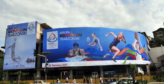 Trabzon büyük gün için süsleniyor