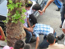 Amire nişanlısının yanında dayak!