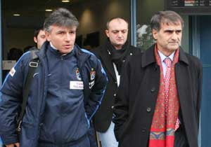 Güneş Befica'yı takibe aldı