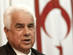 Derviş Eroğlu Rumlara seslendi