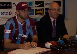 Burak Yılmaz imzalıyor mu?