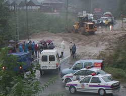 Trabzon'da heyelan: 1 ölü 3 yaralı!