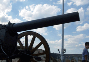 Türkiye- Irak sınırı bombalandı