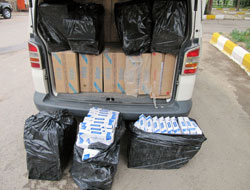 Trabzon'da onlarca paket sigara!