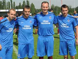 TS'den 4 oyuncuya milli davet!