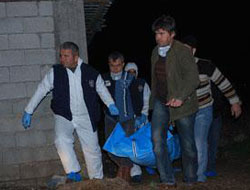 Babasının cesediyle karşılaştı!