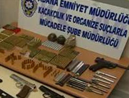 Evinden resmen cephanelik çıktı!