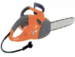 Kontrolsüz testere boğazını kesti