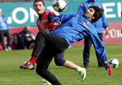 İspanyollar Tolga'yı beğendi!