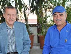 Tatlıses Almanya'ya uçtu