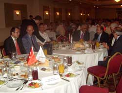 Avrasya Üniversitesi iftar verdi