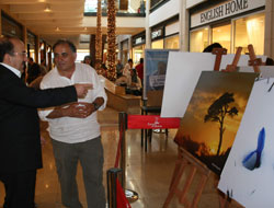 Ahmet Kayacık sergi açtı