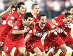 Tüm futbolcular birarada!