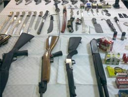 Ankara Ülkü Ocakları'na baskın!