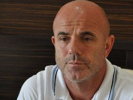 Dobi Hasan geçmişi unutamıyor