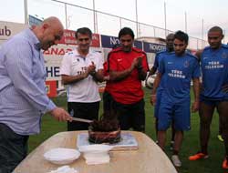 Trabzonspor'da süpriz kutlama!