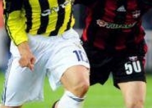 Fener'e bir darbe de İtalya'dan