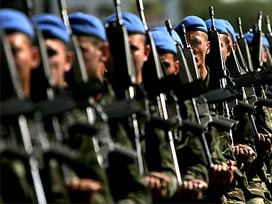 Zorunlu askerlik için 2 ay süre