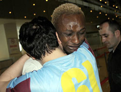 Yattara parasının peşinde!