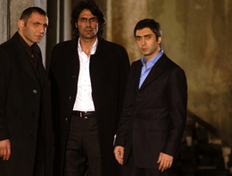 Kurtlar Vadisi ekibi soyuldu