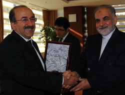 İran konsolosu Başkanı ziyaret etti