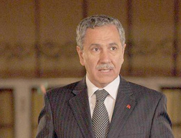 Bülent Arınç'tan Jobs yorumu